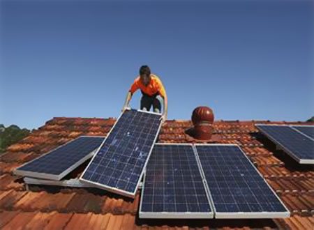 越南向国内推行房顶太阳能电池板