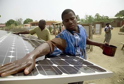 西非离网太阳能电力项目获世行2亿美元援助